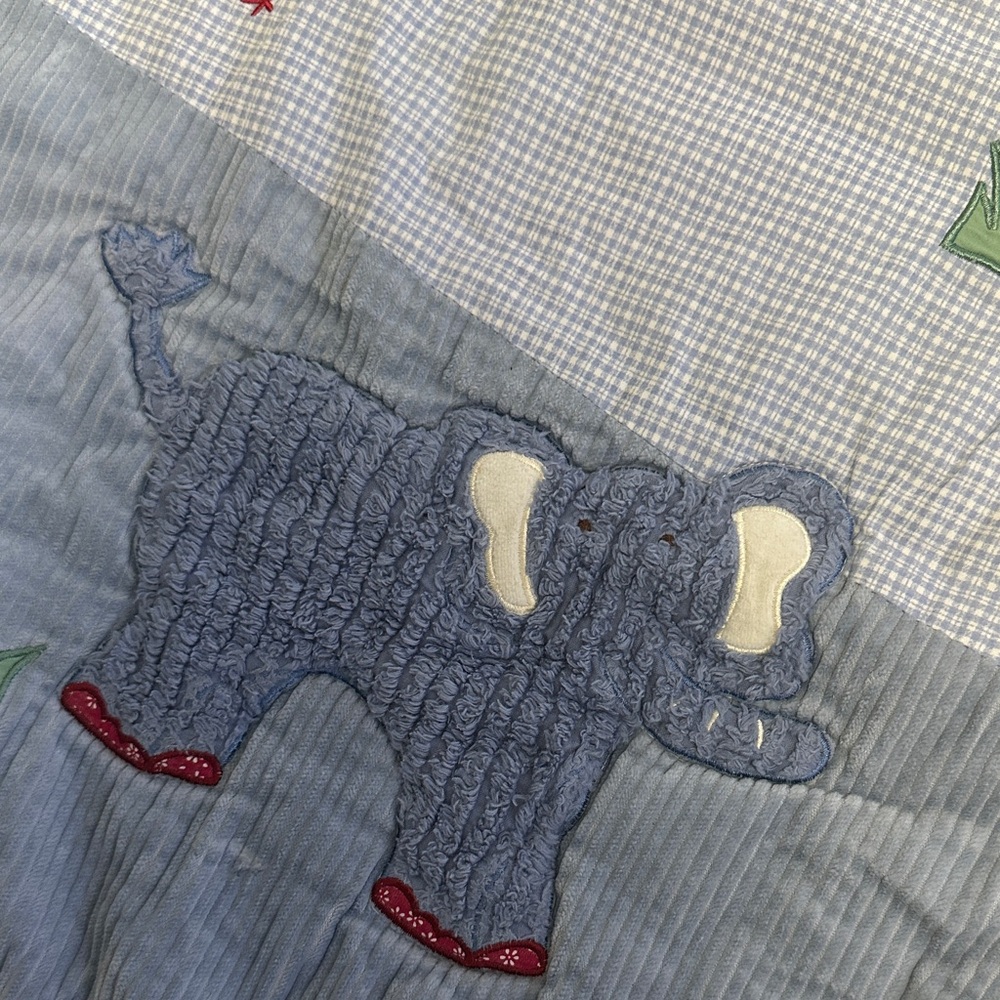 Vintage Kids Jungle Safari Themed Blanket - Picture 5 of 9